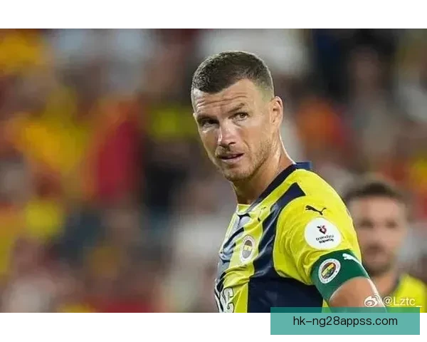 罗马诺：沙尔克签39岁哲科