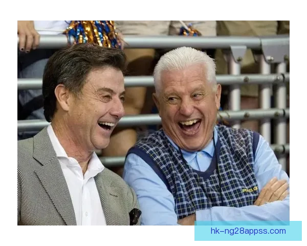 多诺万父亲谢幕享年八五曾两冠